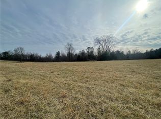 250 W Bryant Rd, West Union, SC 29696