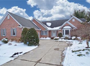 7998 Eleanor Ct, Mentor, OH 44060