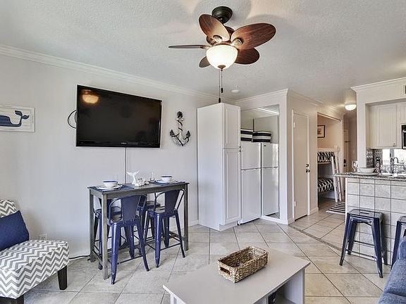 2nd image of 6300 Seawall Blvd Unit 9303