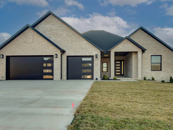 2112 N Sun Valley Drive, Springfield, MO 65802
