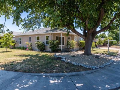 1300 S Crescent Ave, Lodi, CA, 95240