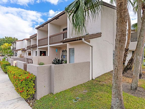 2nd image of 10066 NW 41st St #585