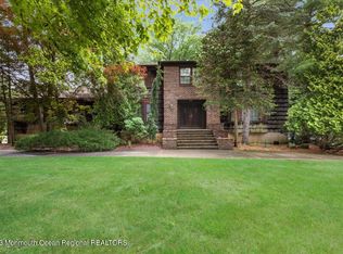 2 Garnet St, Morganville, NJ
