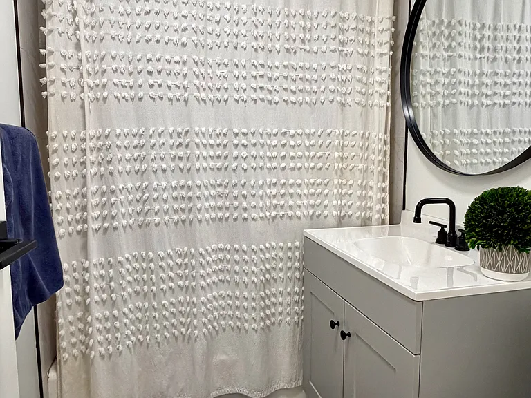 Full Bath