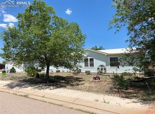 23730 Fleet St, Colorado Springs, CO 80928