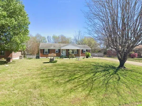 1809 Alpine Dr, Columbia, TN 38401