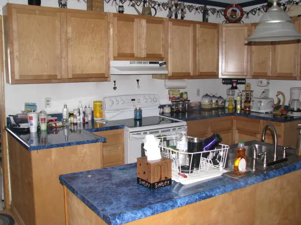11948 Oak Rd, Conneaut Lake, PA 16316
