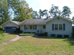 33 Marion Cir, Ludlow, MA 01056