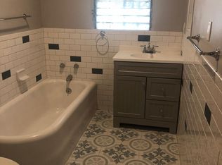 3219 W 43rd Pl, Los Angeles, CA 90008