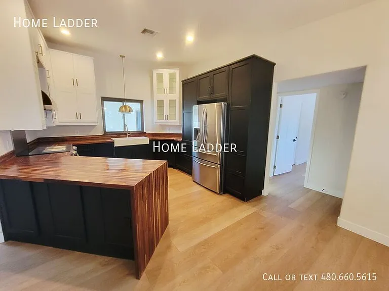 2514 N 62nd St — Photo 10