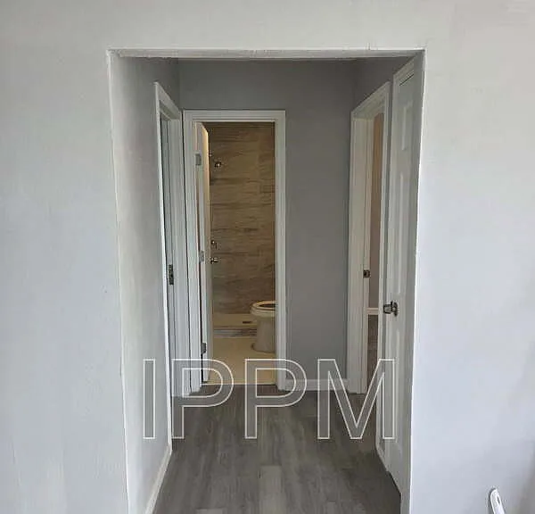 1141 W Acacia Ave #8 — Photo 13
