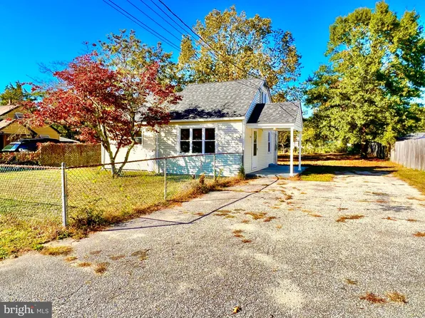 1634 Wallace St, Vineland, NJ 08360