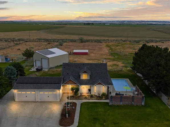 27504 E Ruppert Rd, Benton City, WA 99320