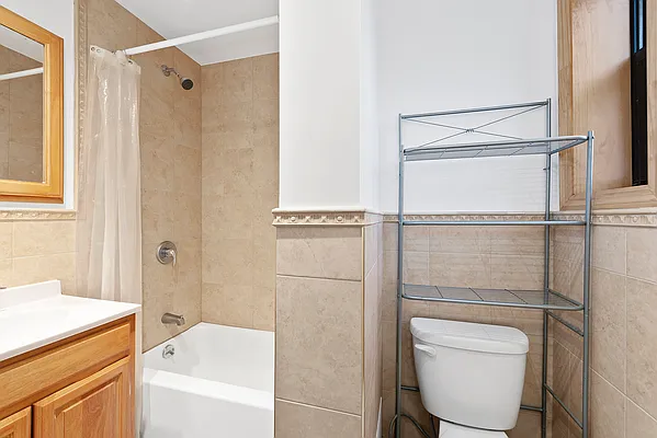 Rented by Compass | media 21