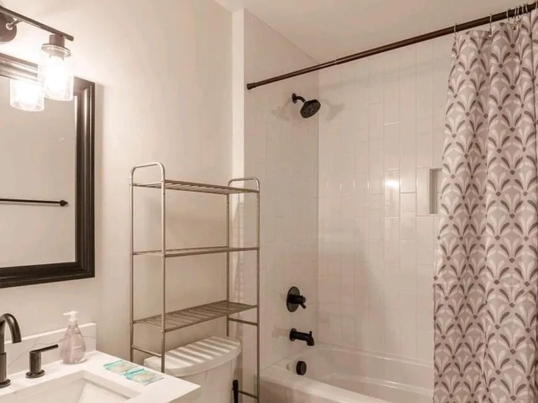 305 West Ave — Photo 17