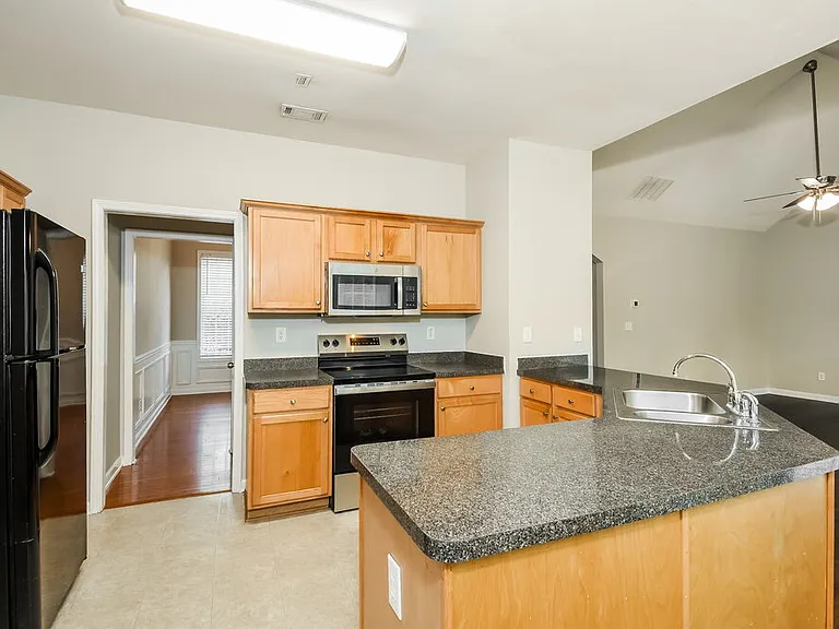 3009 Merrion Park Ln — Photo 9