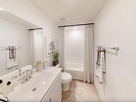 5th image of 225 Fort Clark Springs Dr
