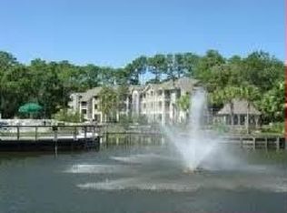 1 Coggins Point Rd, Hilton Head Island, SC 29928