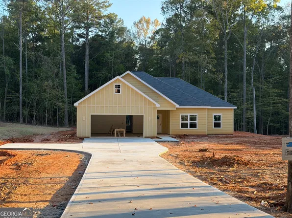 171 Avalee Dr, Brooks, GA 30205