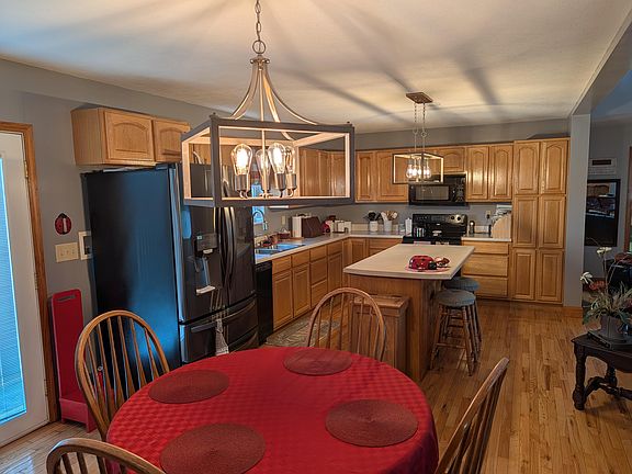 5th image of 673 Gammon Spgs