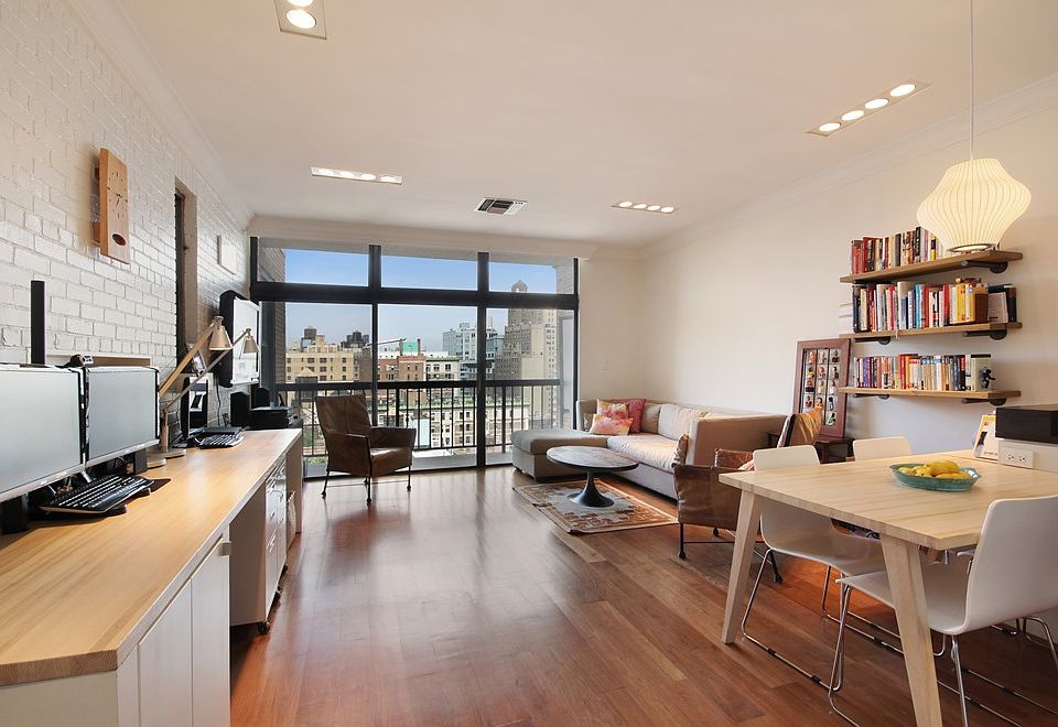 1st image of 253-263 W 73rd St #13G