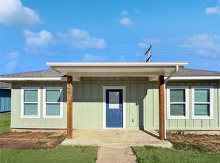 123 Sterling Dr, Chickasha, OK 73018