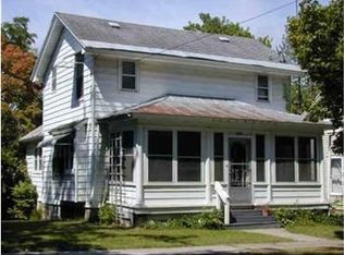 217 N Main St, Allegan, MI 49010