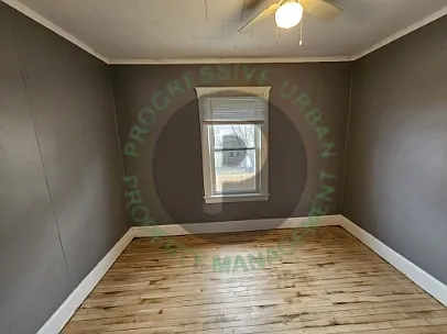 2059 W 105th St #4 — Photo 7