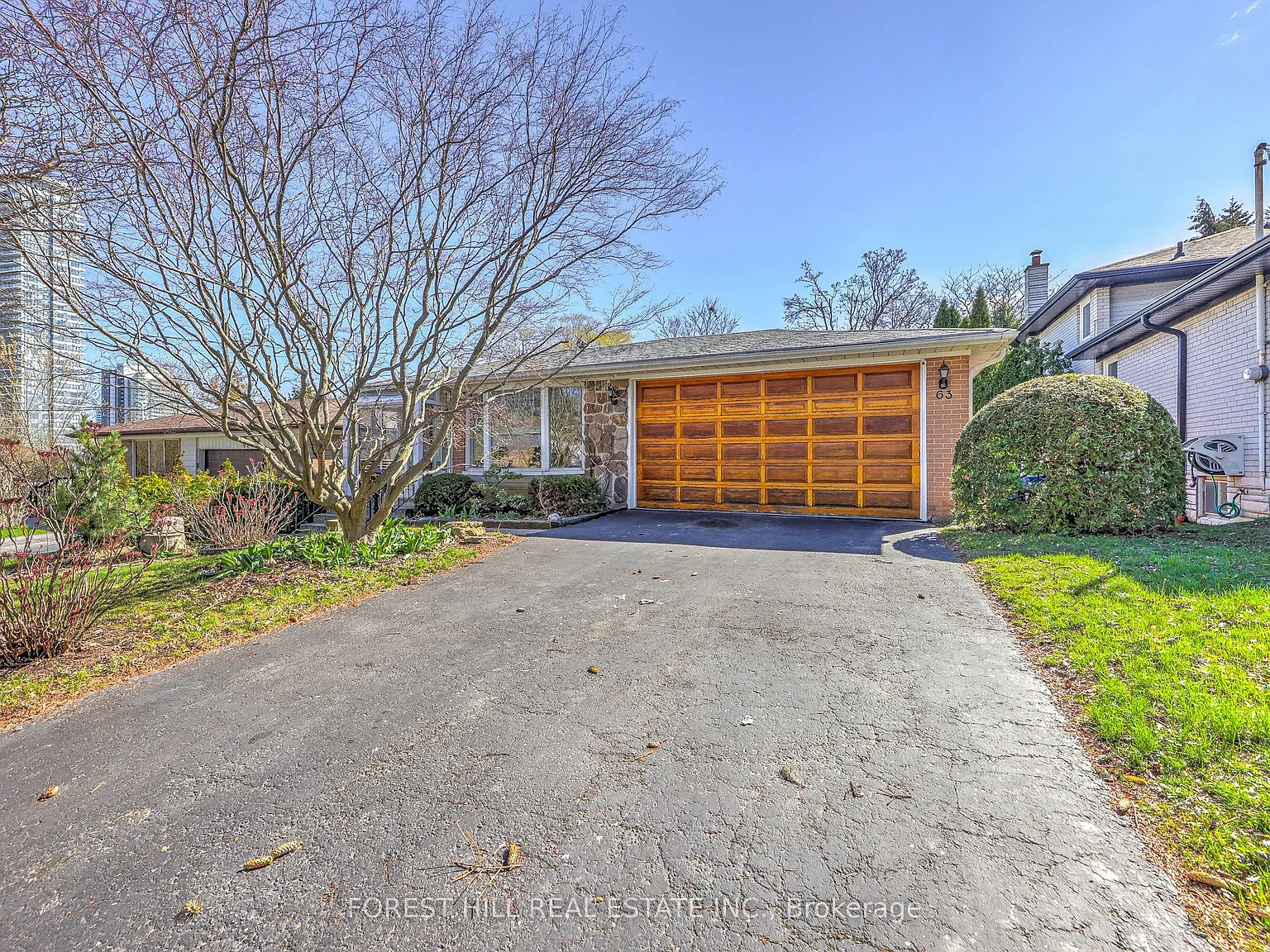 5 bed, $4,500 — Photo 1