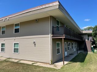 505 4th St NW #14, Minot, ND 58703