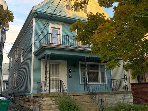 2nd image of 389 Plymouth Ave