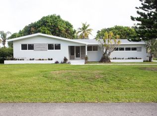 9040 SW 125th Ter, Miami, FL 33176