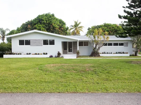 9040 SW 125th Ter, Miami, FL 33176