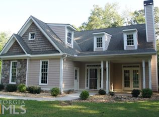 5740 Crystal Cove Trl, Gainesville, GA 30506