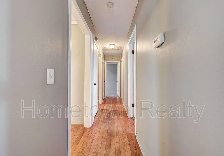 320 Cedar Crest Dr — Photo 15