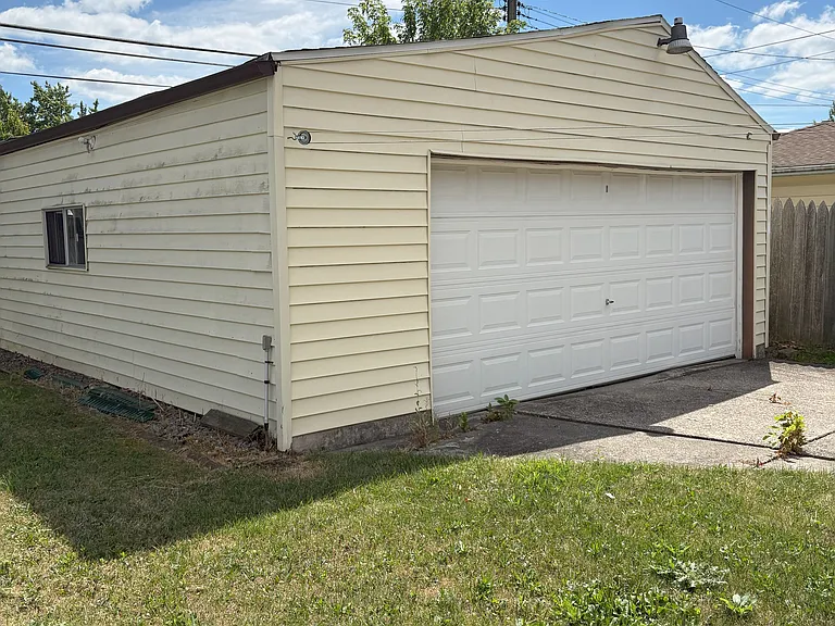 159 Leonore Rd — Photo 22