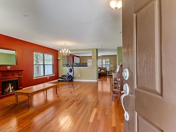 5th image of 1545 Dunns Lake Dr E