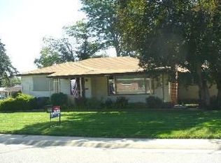 4930 Vallejo St, Denver, CO 80221