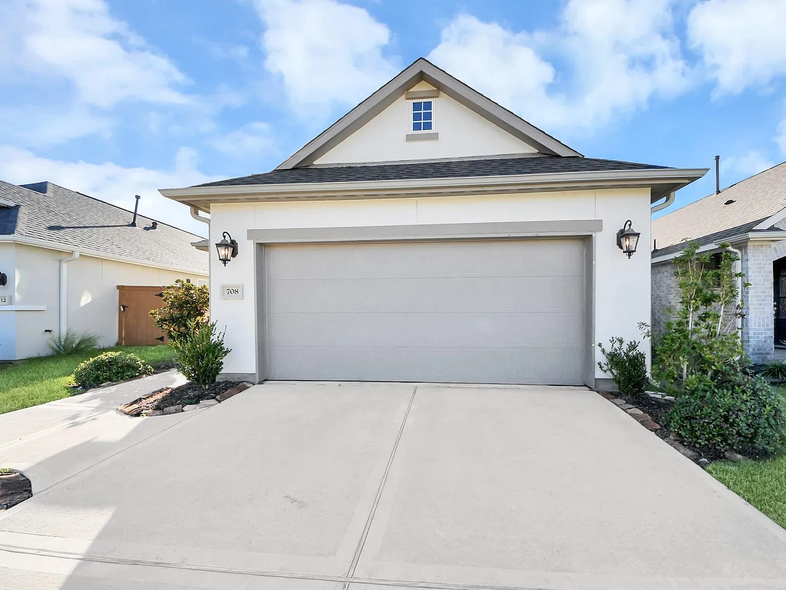 5 bed, 4.0 bath, 2617 sqft, $3,500 — Photo 4