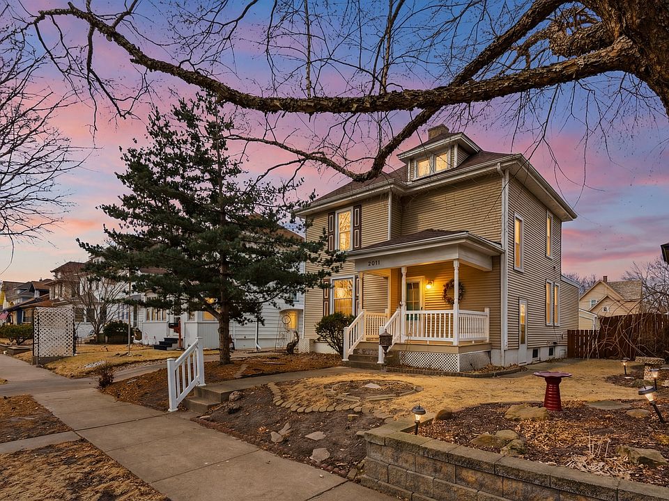 1st image of 2011 15th St #A