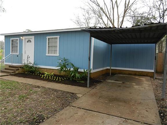 3rd image of 1803 Oriole Dr