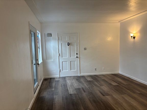 2nd image of 4259 Garthwaite Ave #1/2