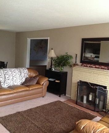 3rd image of 10909 SE 64th Ave