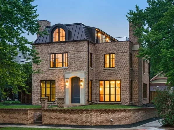 888 S Franklin St, Denver, CO 80209