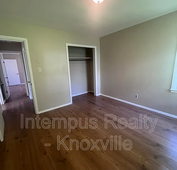 712 S Beaman St — Photo 6