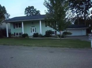138 Pyle Pl, Adena, OH 43901