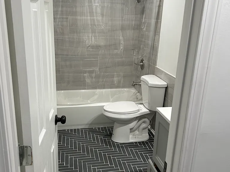 1405 E Haven Ln #1405 — Photo 15