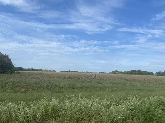 3rd image of 450 County Road 16060