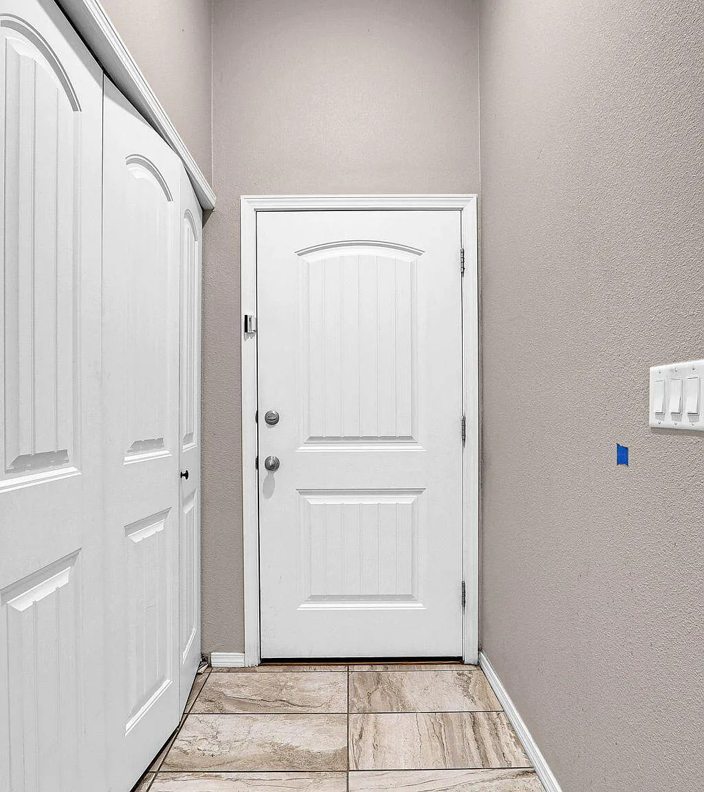 4 bed, 2.5 bath, 1520 sqft, $1,600 — Photo 4