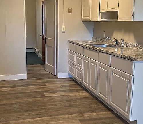 2nd image of 145 North St #1
